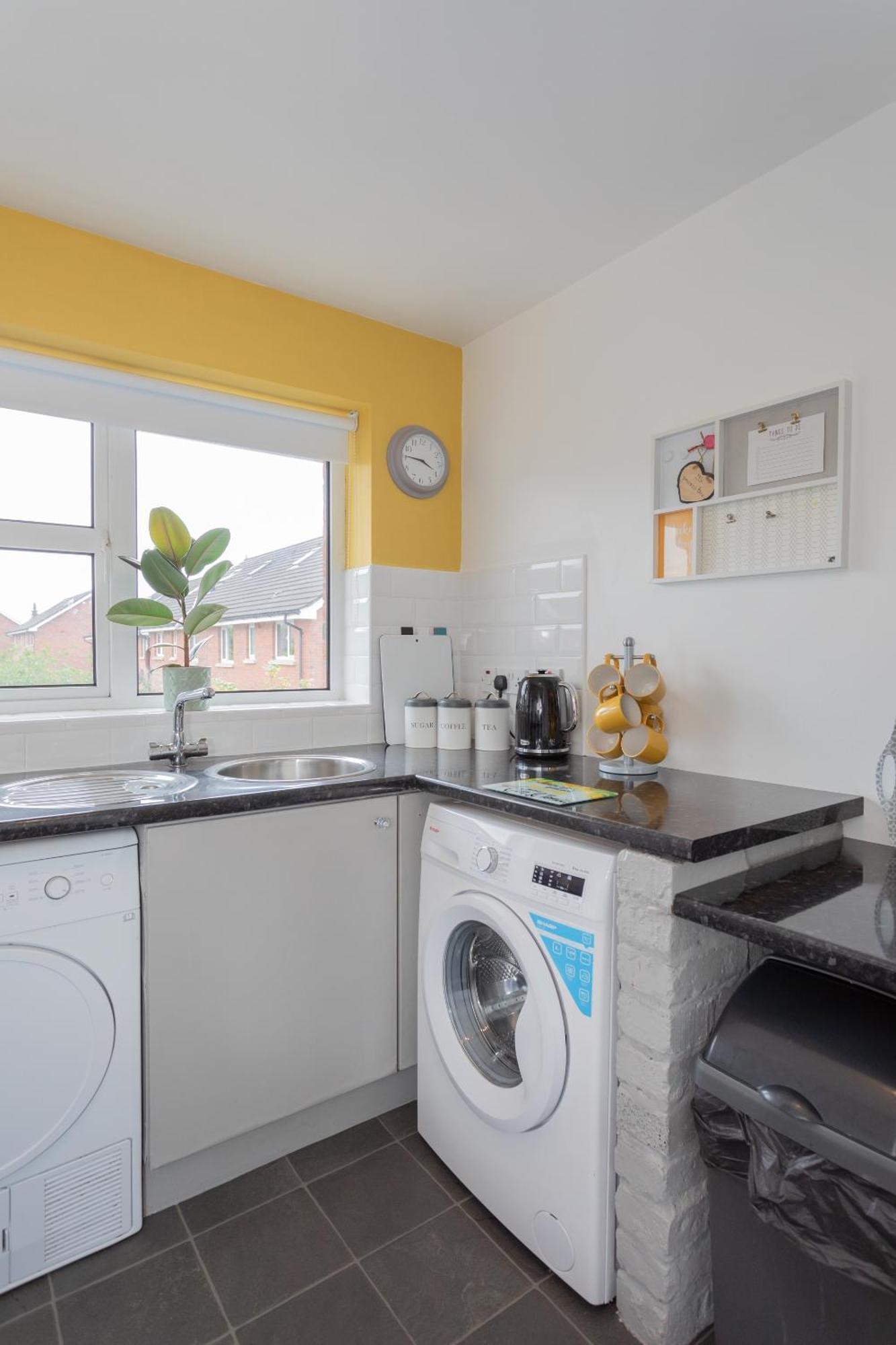 Ardenlee - Stylish 3 Bed Apt Close To City, Parking And Wifi ベルファスト エクステリア 写真